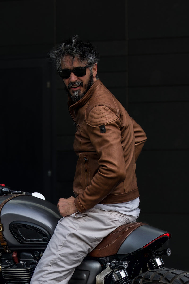 Elton Gold Bike Cigar man Barone firenze - 14