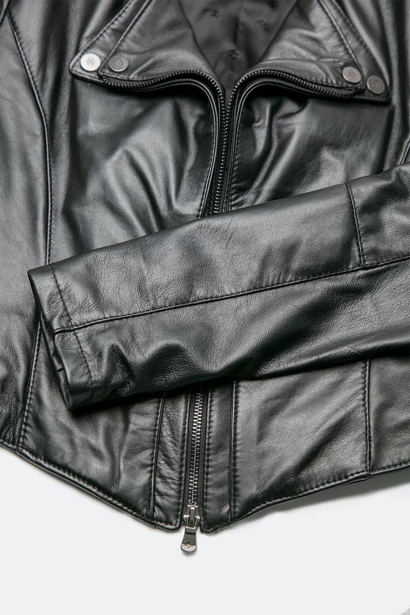 Rebe Black donna Barone firenze - 9