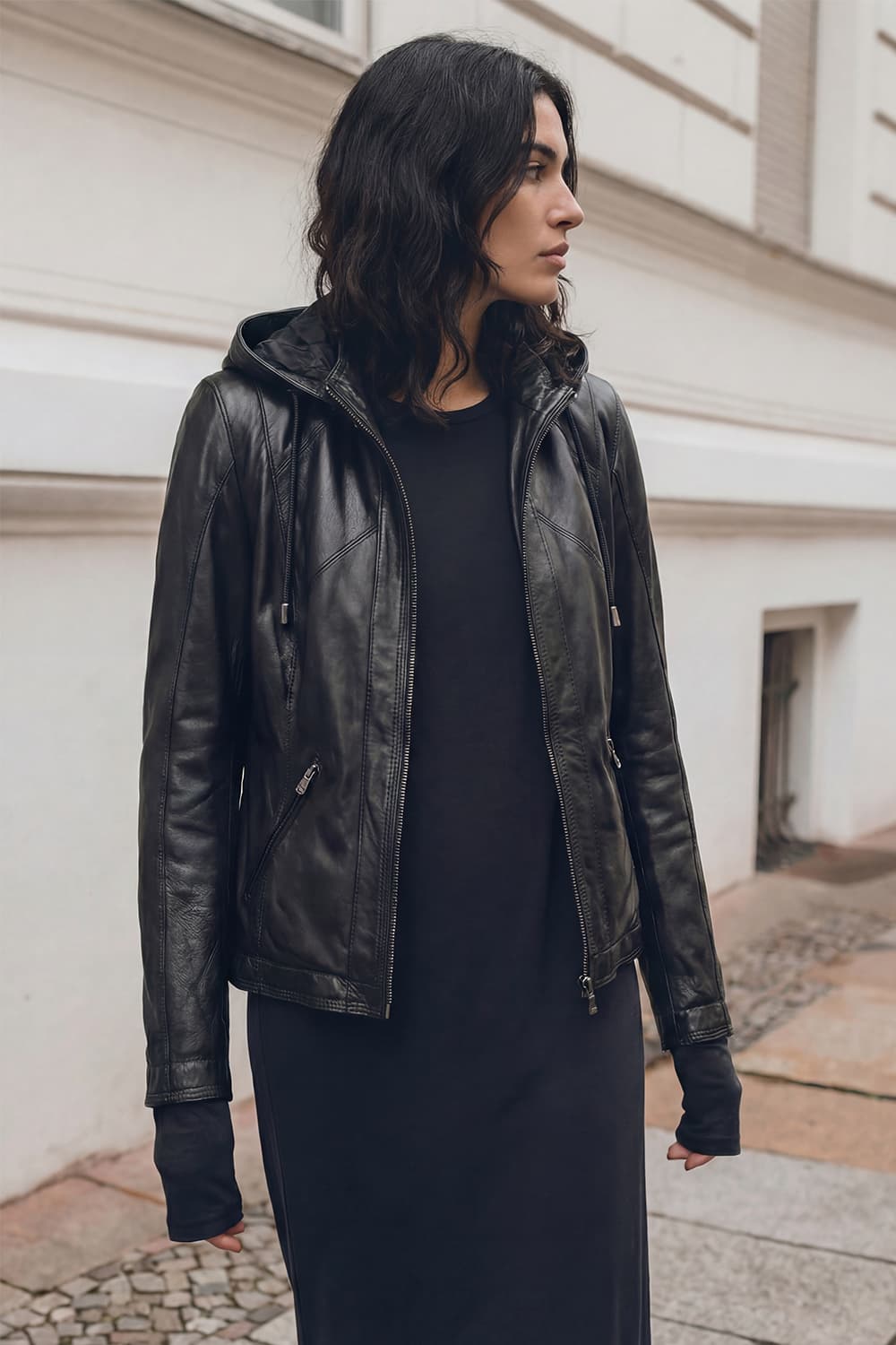 Sofia with Hood donna Barone firenze - 1