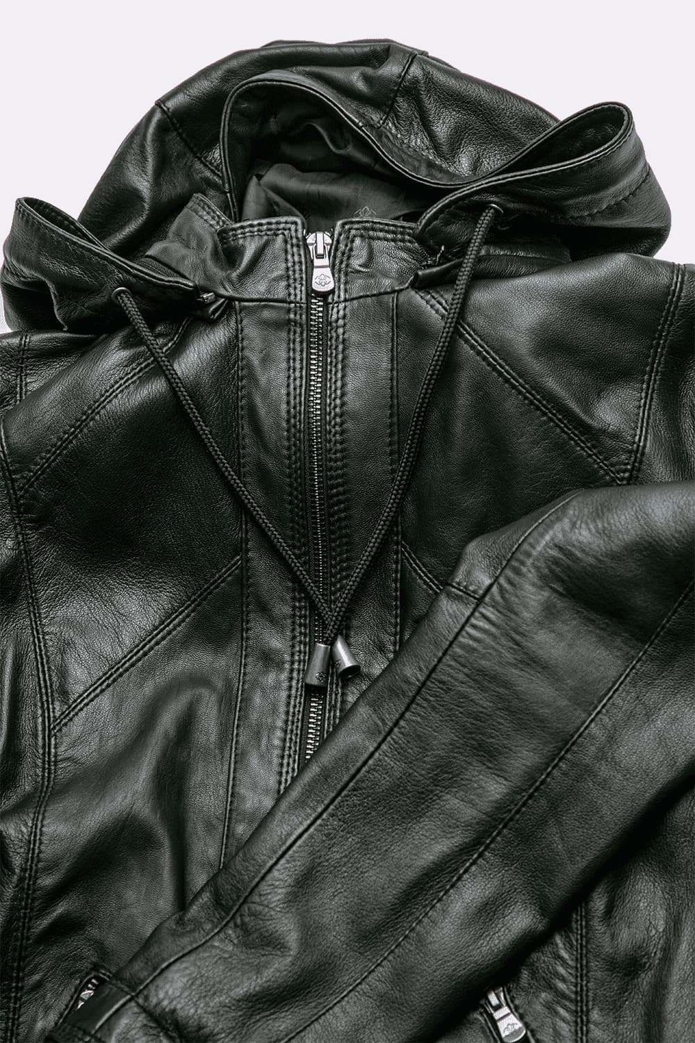 Sofia with Hood donna Barone firenze - 4